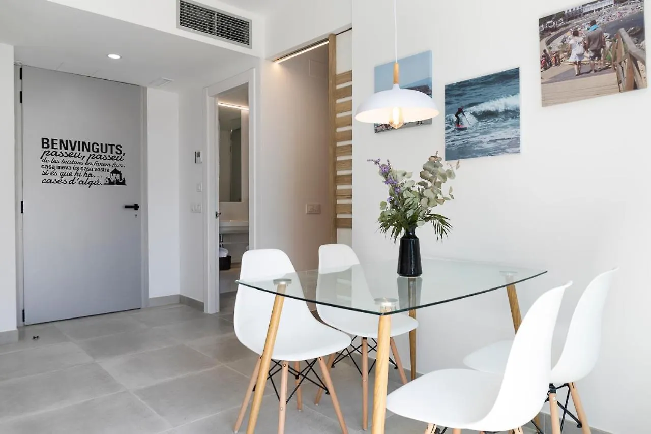 Albana Apartaments Turistics L' Escala 0*,